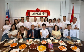 芝加哥广州协会举行“广州茶居”揭牌暨新会徽颁布仪式以茶聚乡情以新徽启新程共绘广府文化海外新篇章